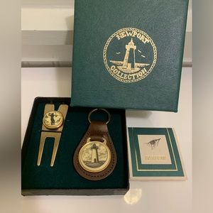 Scrimshaw! Newport Collection Barlow Golf Tool Lighthouse Leather Key Fob